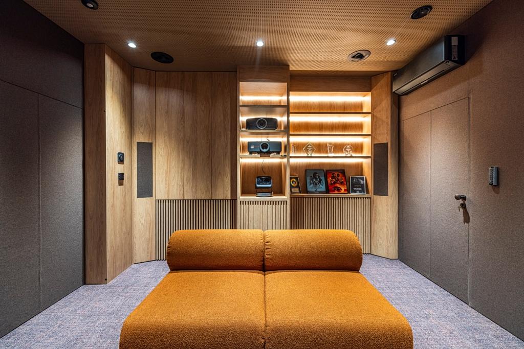 JBL Synthesis Certified Showroom otwarty w salonie AudioColor