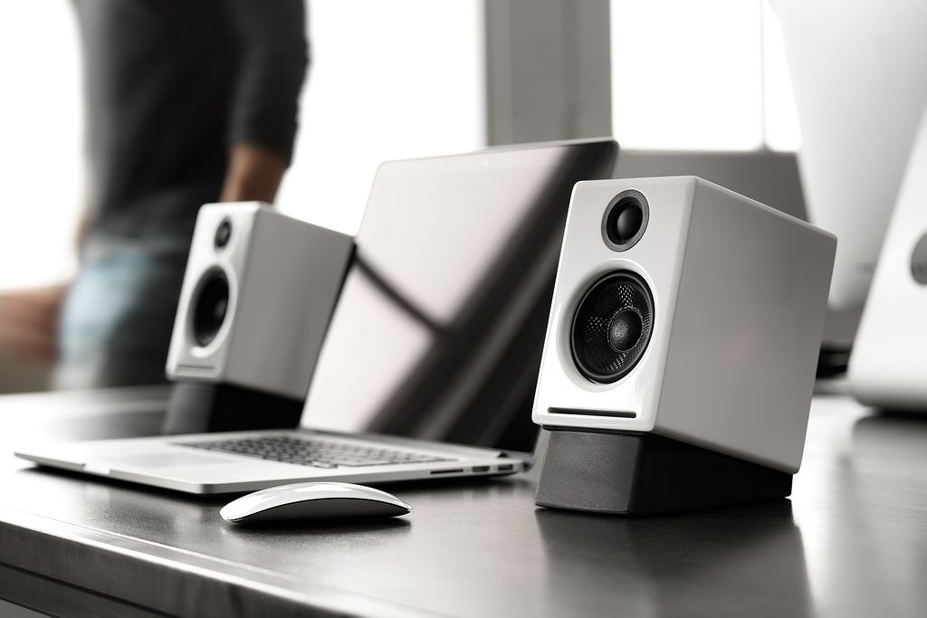 Audioengine wchodzi do Polski