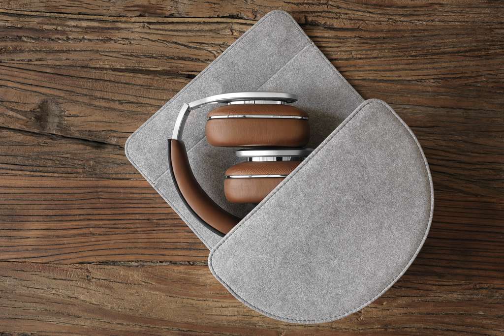 Bowers & Wilkins P9 Signature