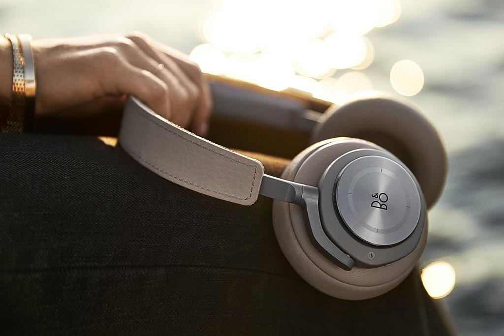 Bang & Olufsen Beoplay H9