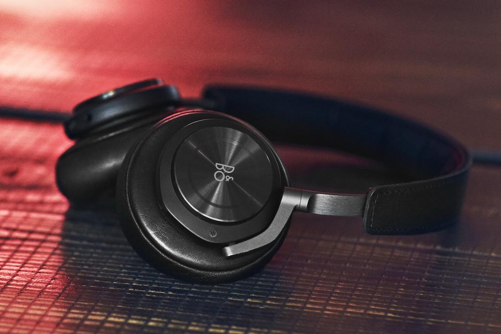 Bang & Olufsen Beoplay H9