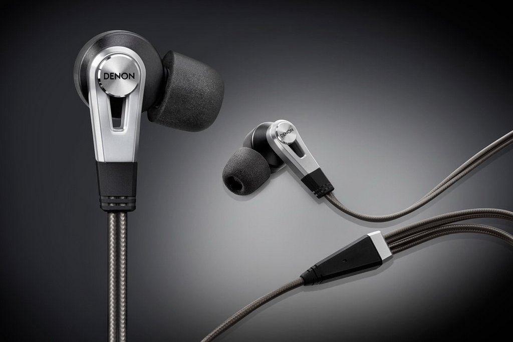 Denon AH-C821