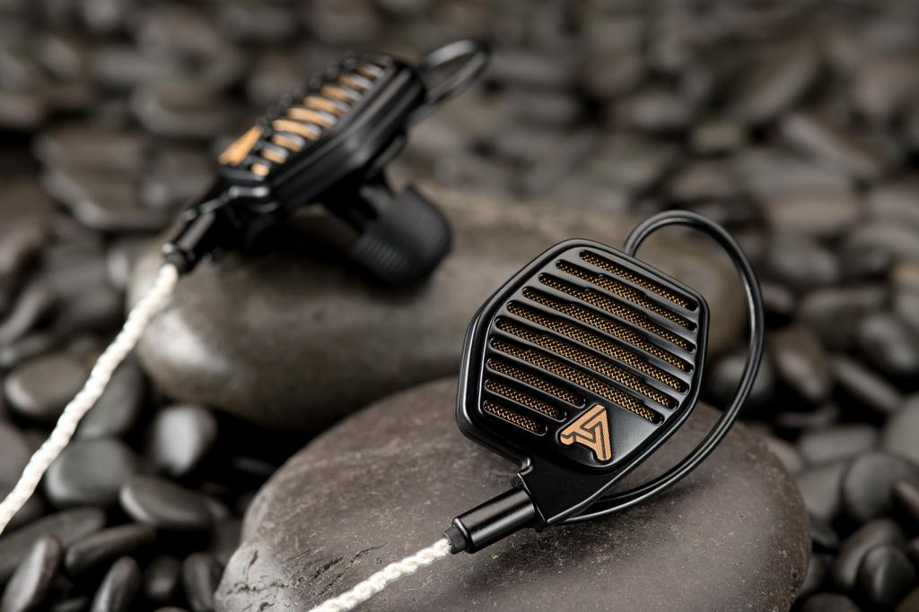 Audeze LCDi4