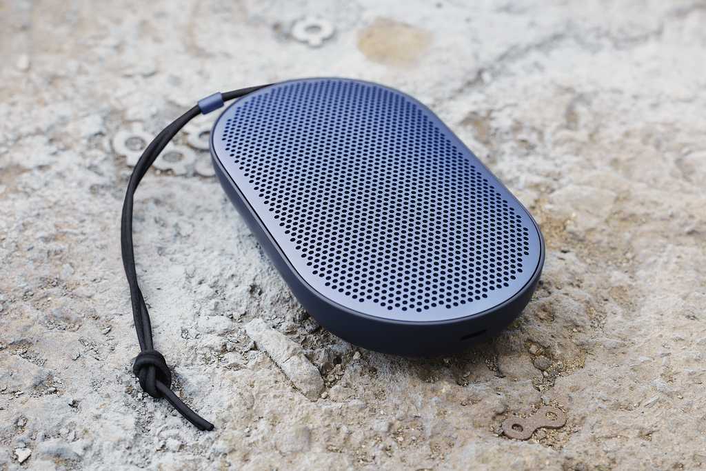 Bang & Olufsen Beoplay P2