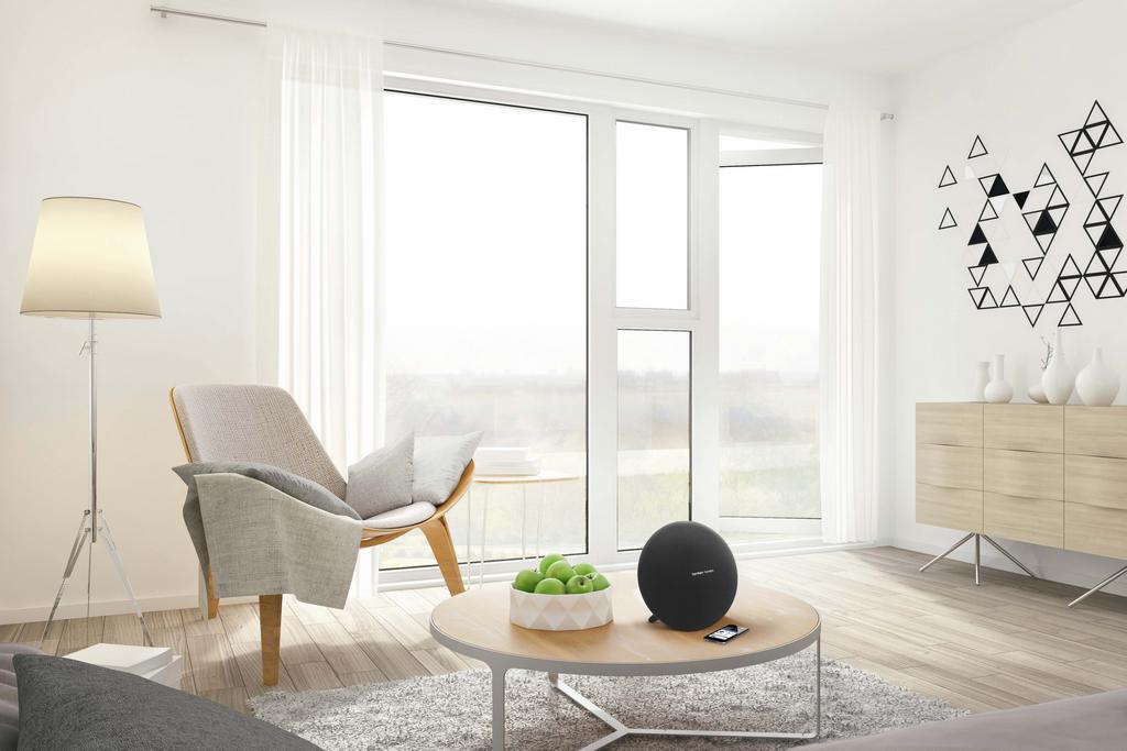 Harman Kardon Onyx Studio 4