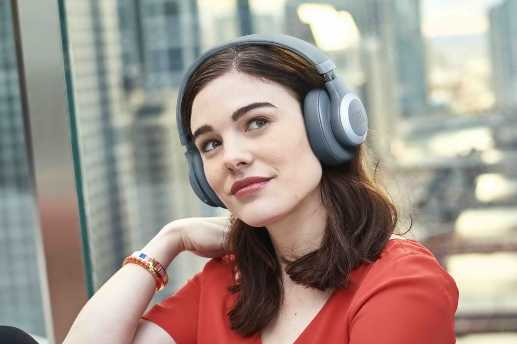 JBL E65 BT NC