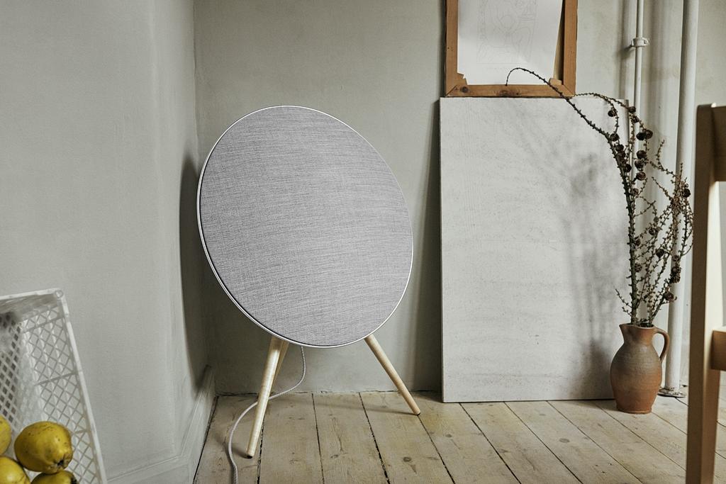 Bang & Olufsen Beoplay A9