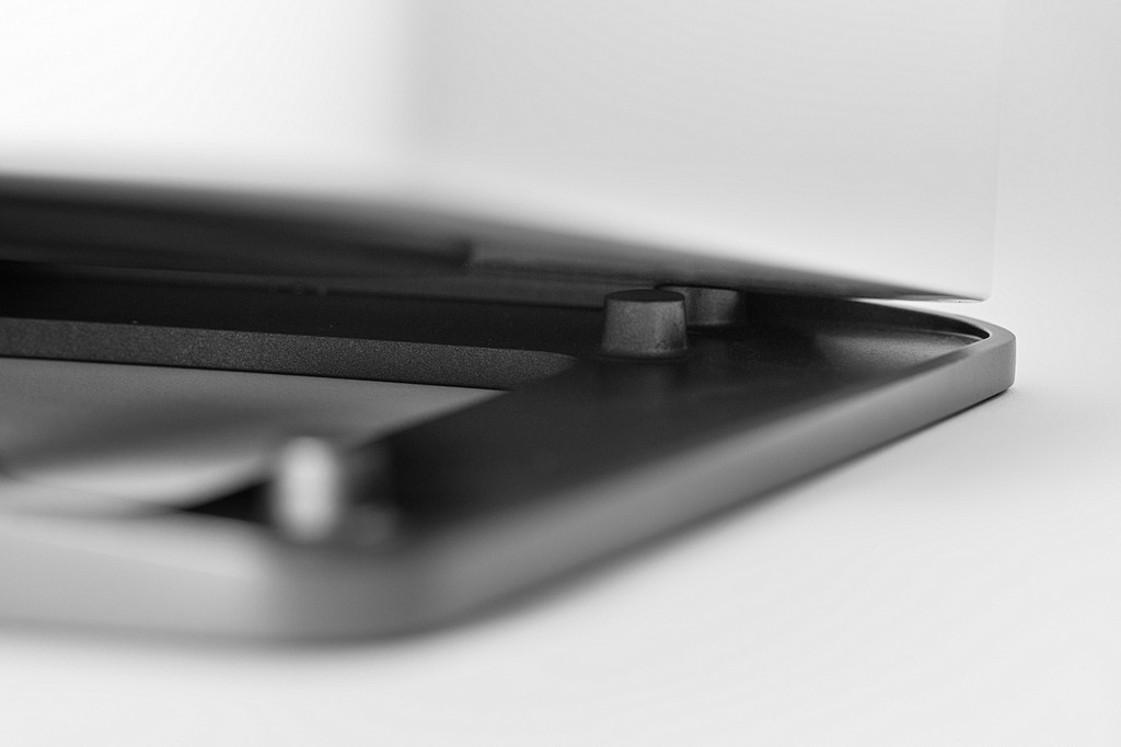 ELAC Carina