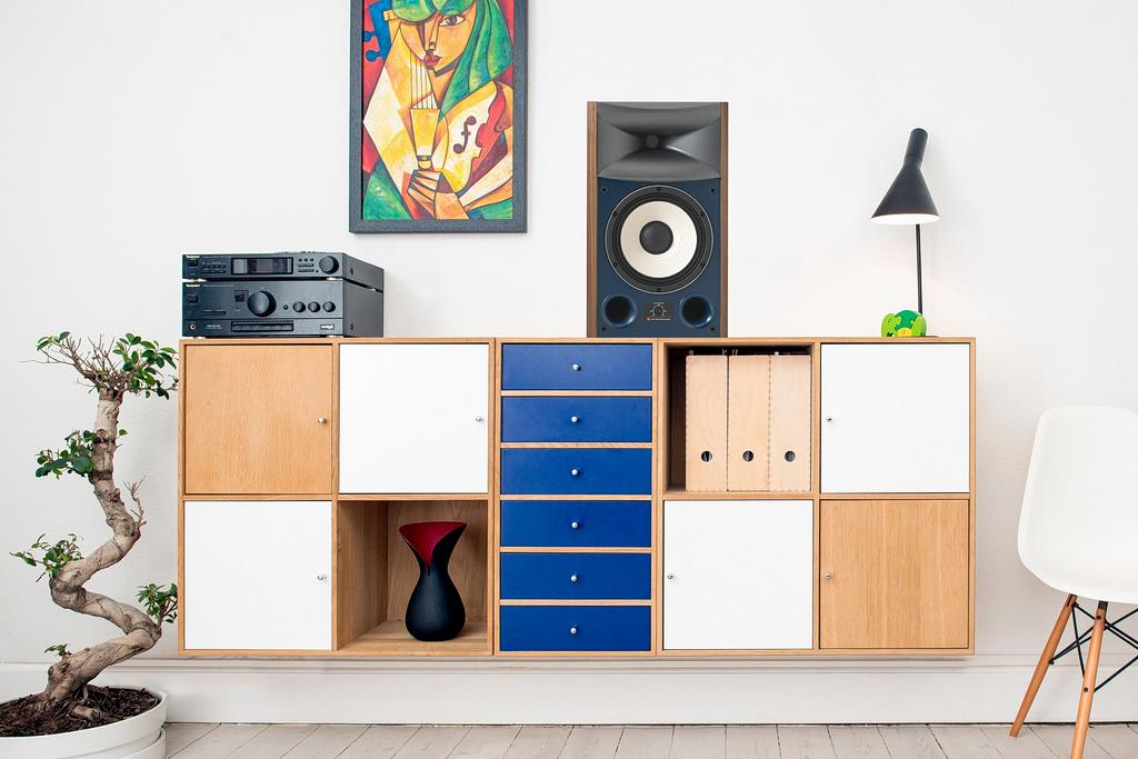 JBL 4306