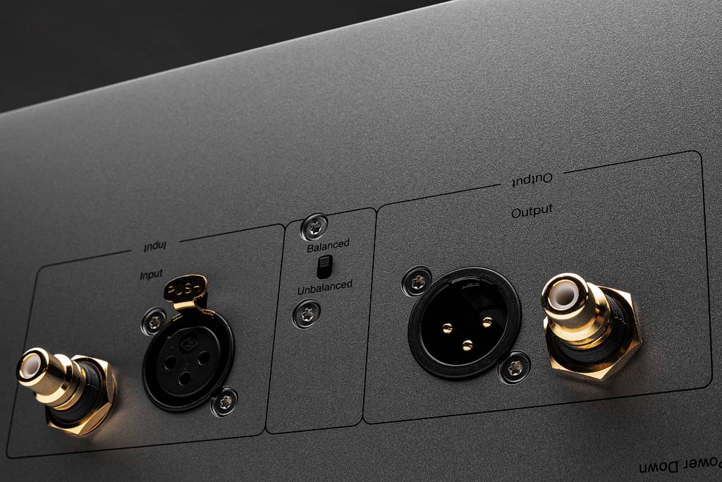Cambridge Audio Edge M