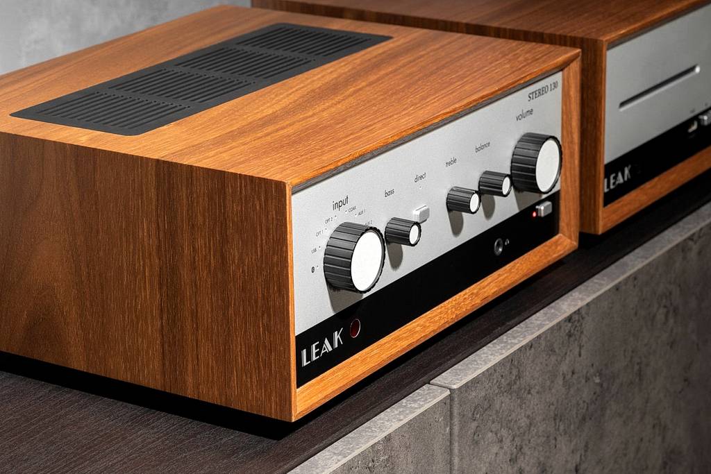 Leak Stereo 130 i CDT