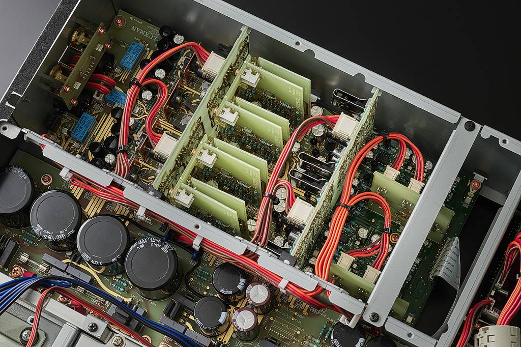 Luxman D-10X