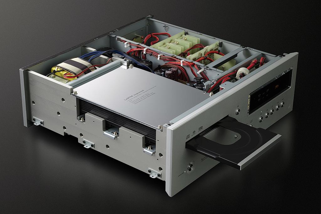 Luxman D-10X