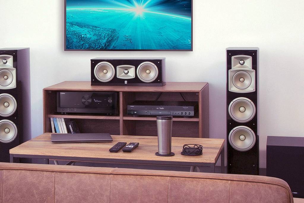 Yamaha RX-V6A i RX-V4A