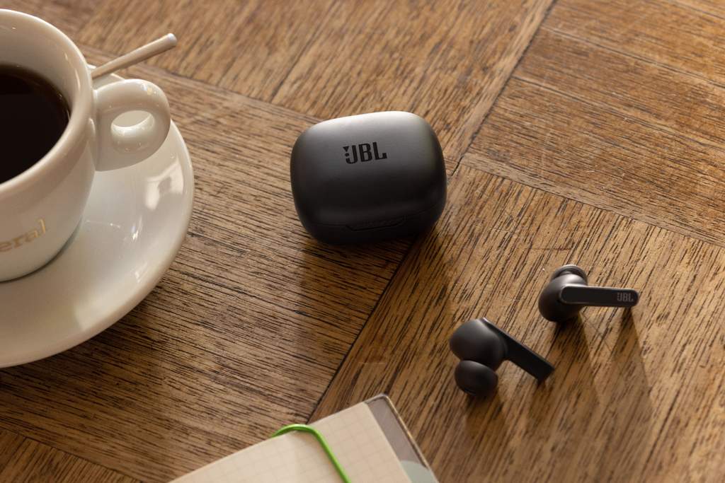 Dokanałówki z owalnymi fonowodami - JBL Live Pro 2