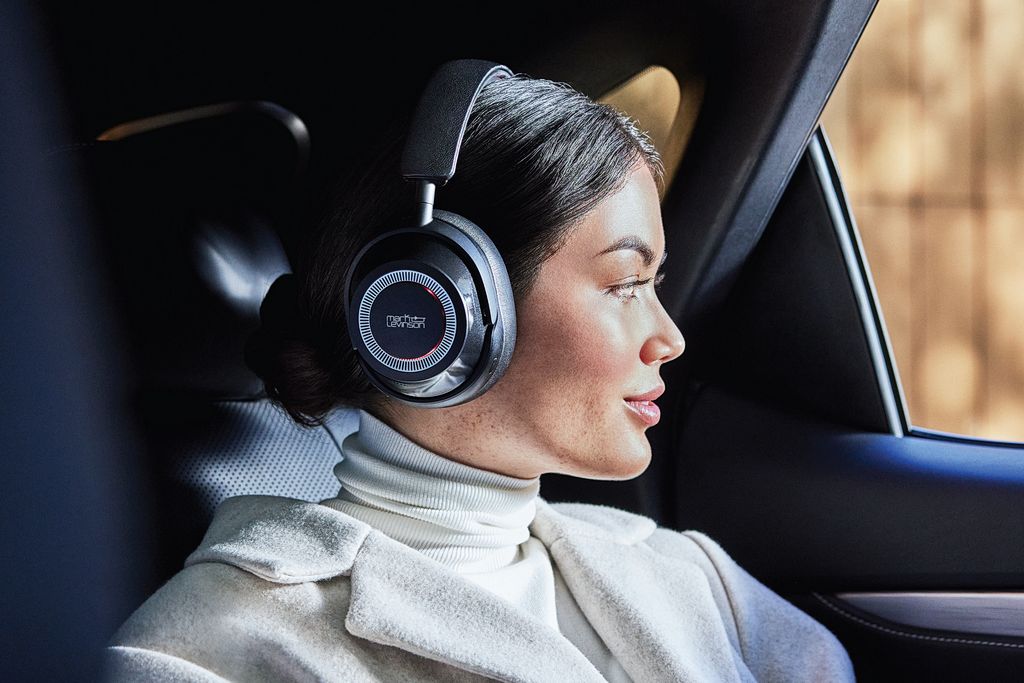 Luksus na głowie - Mark Levinson Nº 5909