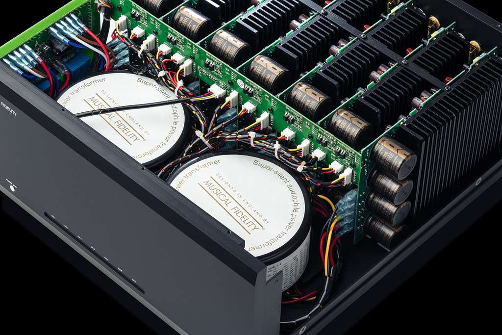 1750 watów w eleganckim pudełku - Musical Fidelity M6x 250.7