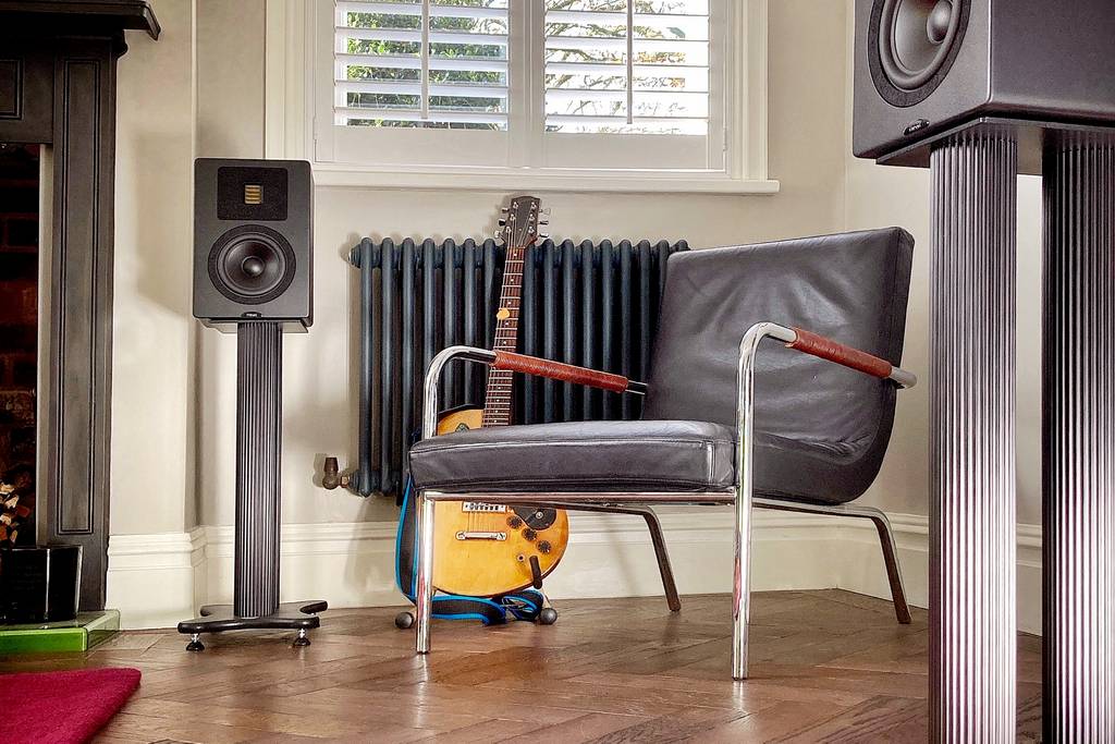 Comeback po trzydziestu latach - Neat Acoustics Petite Classic