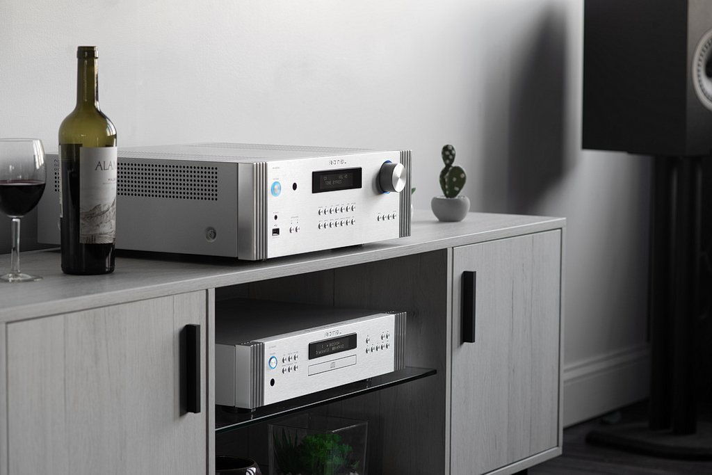 Stereofoniczny duet na diamentową rocznicę - Rotel DT-6000 i RA-6000