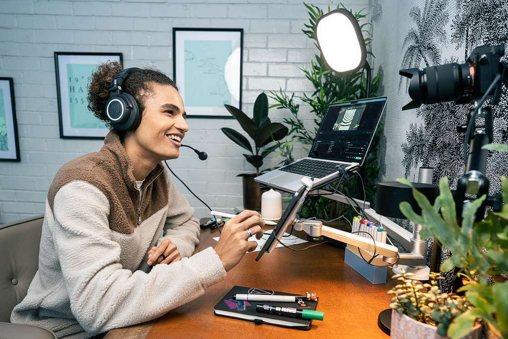 Słuchawki dla YouTuberów - Audio-Technica ATH-M50xSTS
