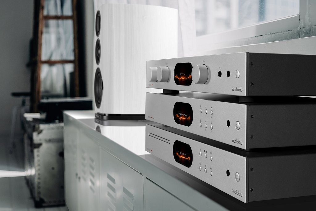 Siedmiotysięczniki - Audiolab 7000A, 7000N Play i 7000CDT