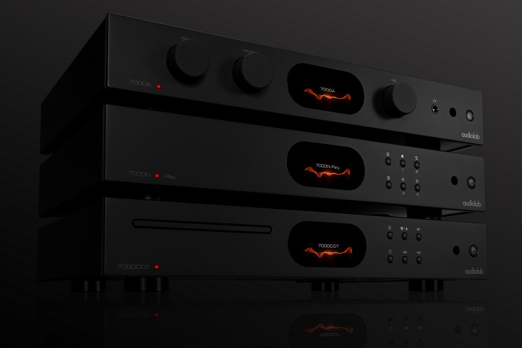 Siedmiotysięczniki - Audiolab 7000A, 7000N Play i 7000CDT