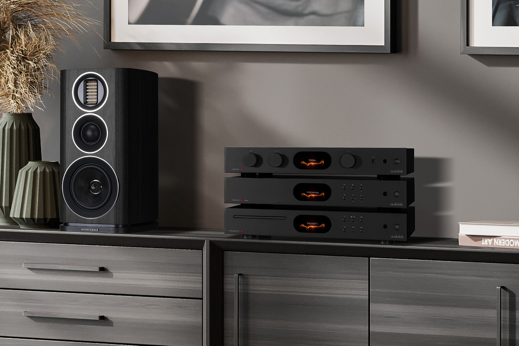 Siedmiotysięczniki - Audiolab 7000A, 7000N Play i 7000CDT