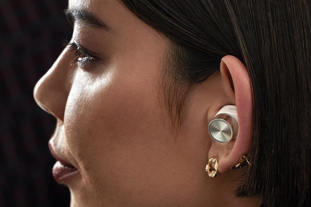 Po nausznikach czas na pchełki - Bowers & Wilkins Pi7 S2 i Pi5 S2