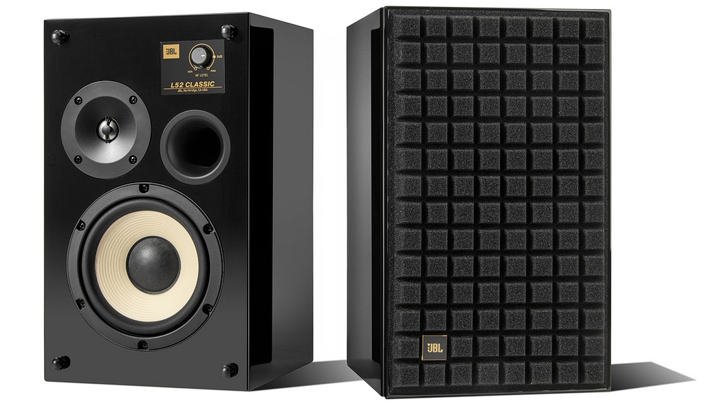Ulepszone klasyki w eleganckiej czerni - JBL Classic Black Edition