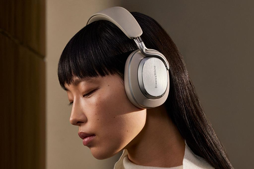Ulepszone w każdym detalu - Bowers & Wilkins Px8 S2
