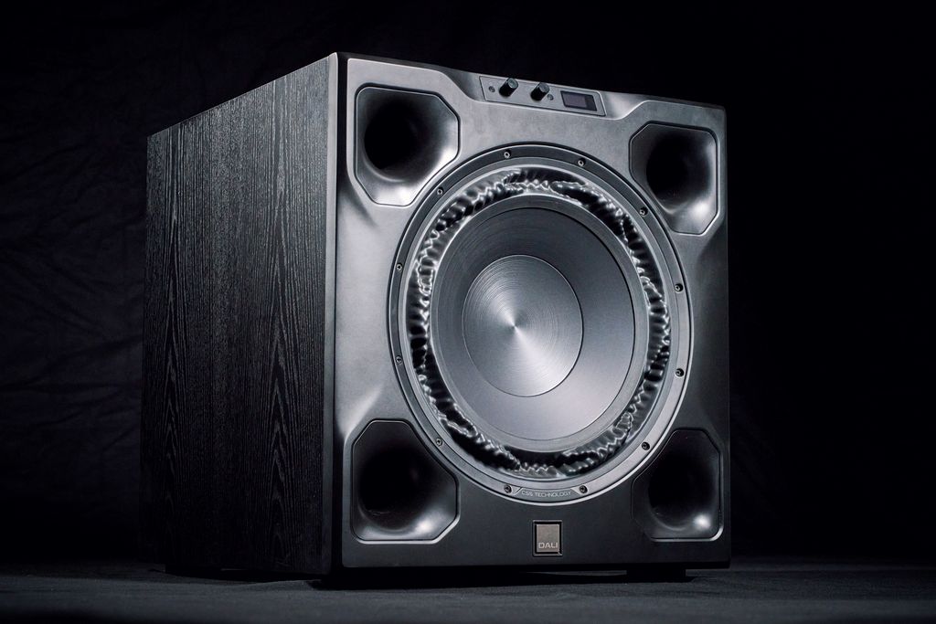 Cztery bass-refleksy tylko w moim subwooferze - DALI V-16 F