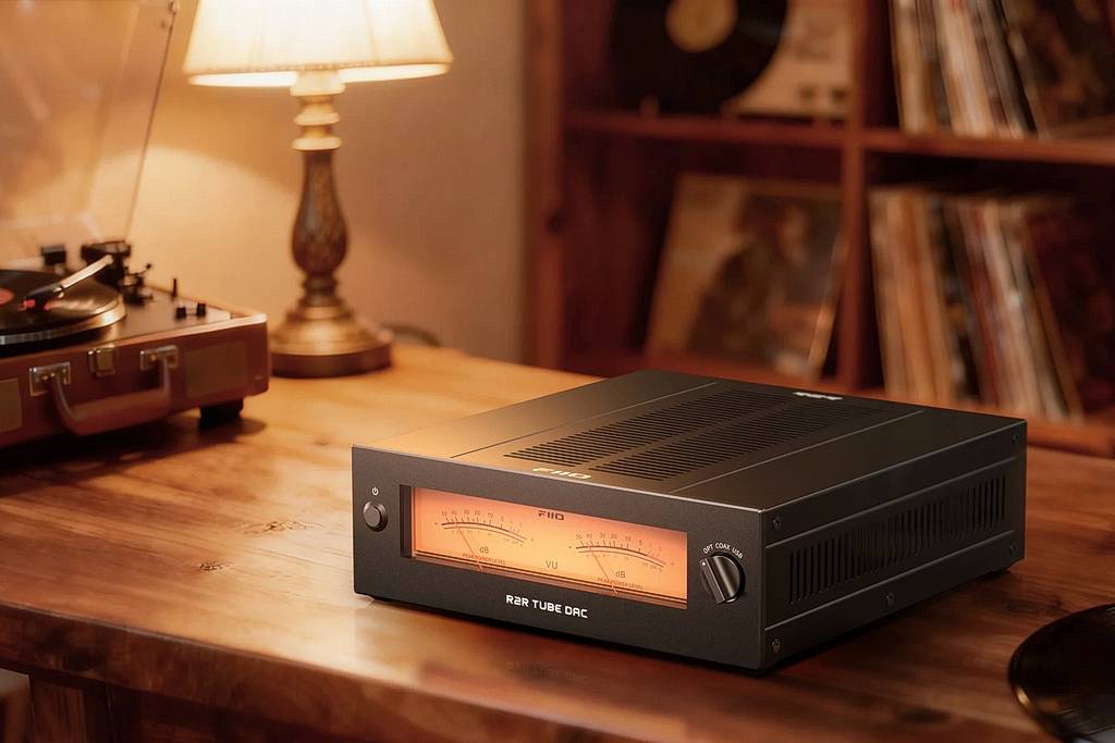 Lampowy ogrzewacz do cyfrowej muzyki - FiiO Warmer R2R