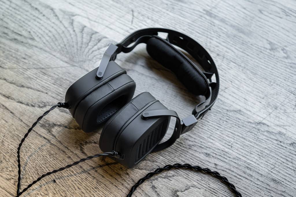 Przewodowe słuchawki bez kabli - HEDD Audio HEDDphone Two Unplugged