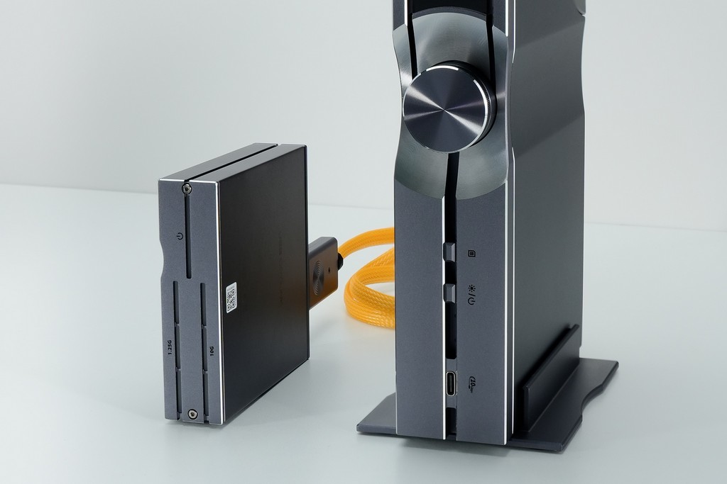 Trzy nowości z różnych światów - iFi Audio Omni USB, UP Travel i GO pod Air