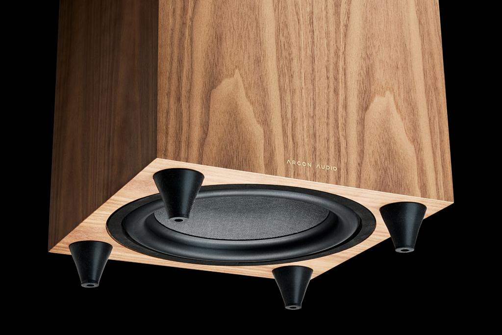 Dwa sposoby na głęboki bas - Argon Audio Berlin Sub 10 i Sub 12