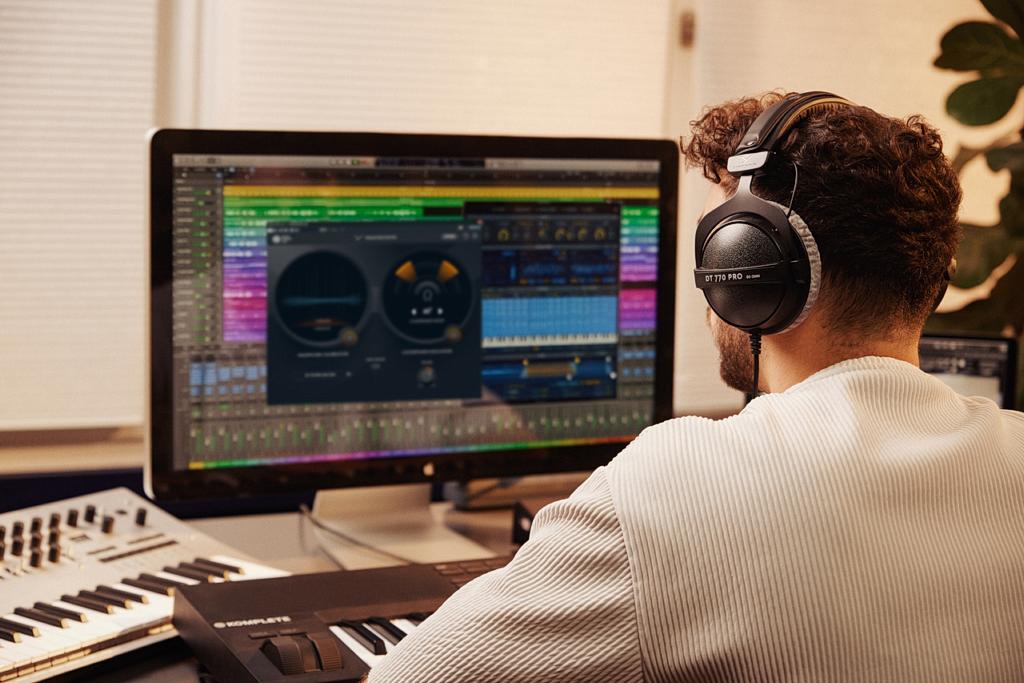 Darmowa wtyczka do miksu i masteringu na słuchawkach - Beyerdynamic Headphone Lab