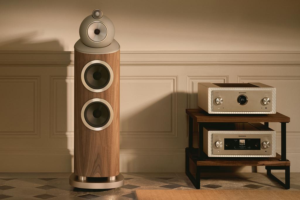 Flagowa seria z poprawkami, które widać nawet pod mikroskopem - Bowers & Wilkins 800 D5