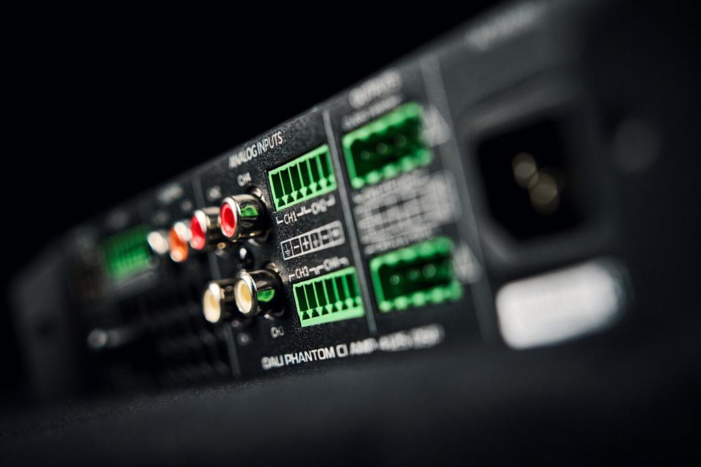 Wzmacniacz CI dla systemów domowych i komercyjnych - DALI Phantom CI AMP-4125 DSP