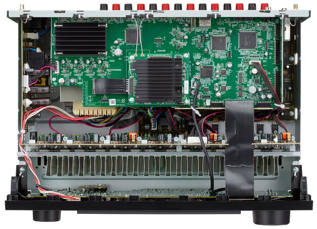 Dwa amplitunery z serii X - Denon AVR-X2900H DAB i AVC-X3900H