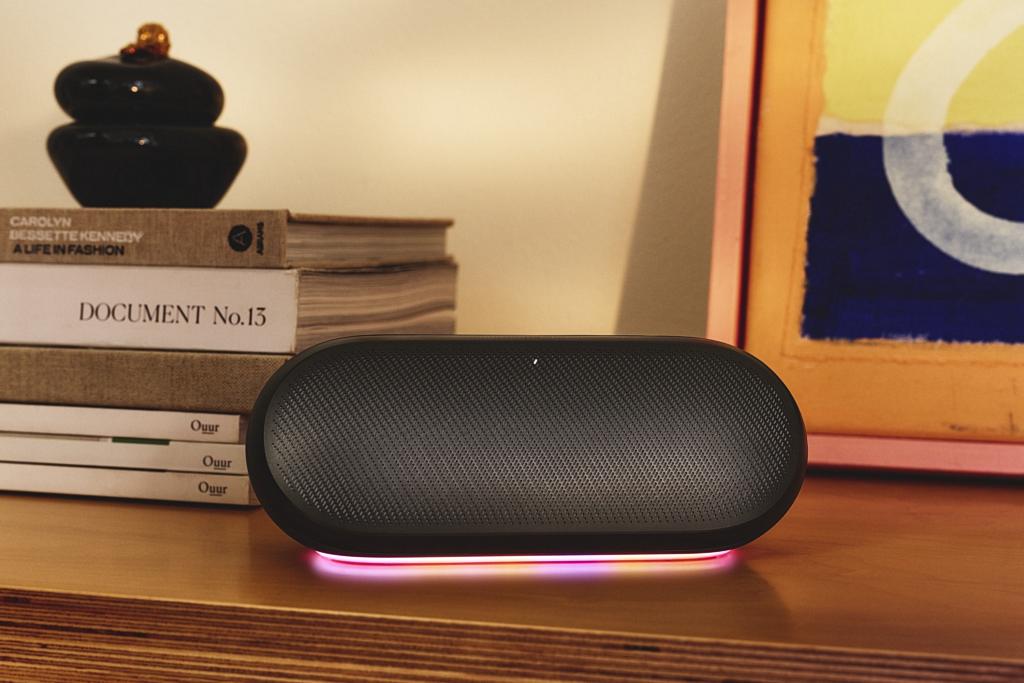 Kompaktowy głośnik Bluetooth z Auracast i AI Sound Boost - Harman Kardon Luna 2