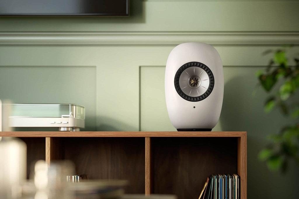 Ross Lovegrove wraca do gry z pięknymi monitorami aktywnymi - KEF LS Luxe