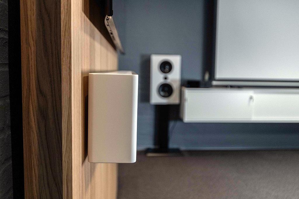 Pasywny soundbar klasy high-end - Lyngdorf SB-75