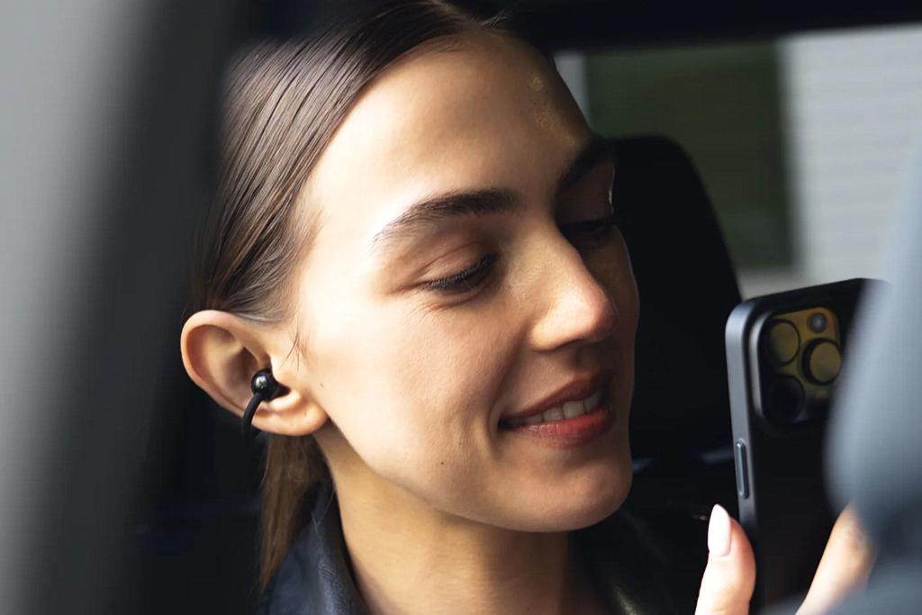 Słuchawki, które nie odcinają od świata - MEE Audio Pebbles Air