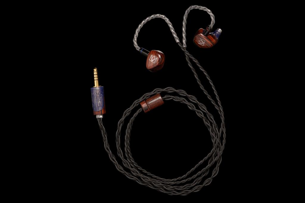 Drewno cocobolo i dwa planarne przetworniki - Noble Audio Lu Ban