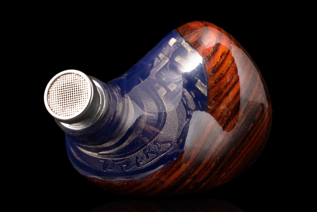 Drewno cocobolo i dwa planarne przetworniki - Noble Audio Lu Ban