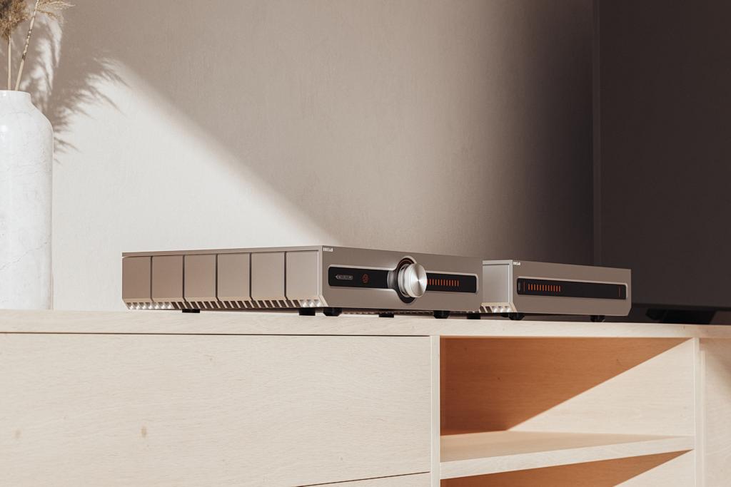 Przedwzmacniacz sieciowy i końcówka mocy z wysokiej półki - Roksan Caspian 4G Streaming Pre-Amplifier i Power Amplifier