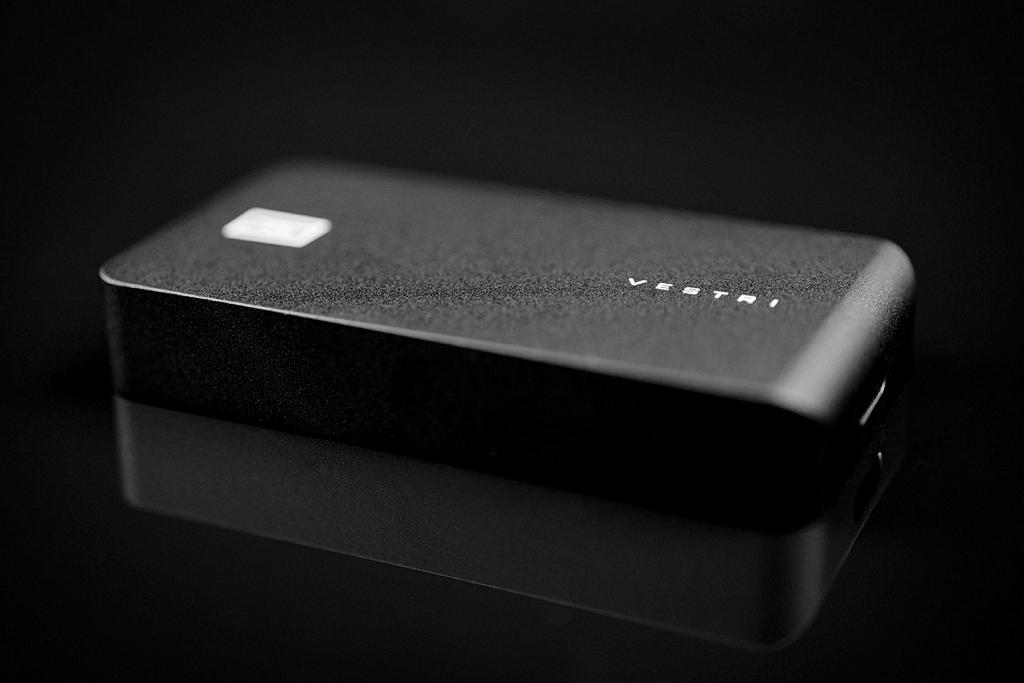 Niedrogi, kieszonkowy DAC z Teksasu - Schiit Vestri