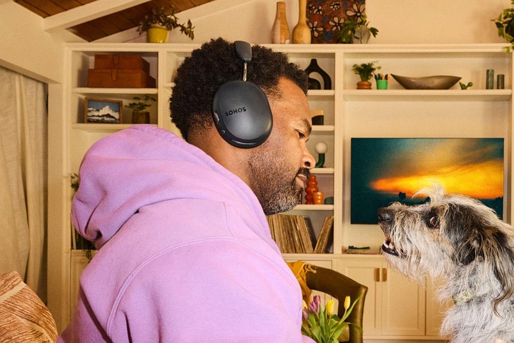 Z głośników prosto na głowę - Sonos Ace Ultra