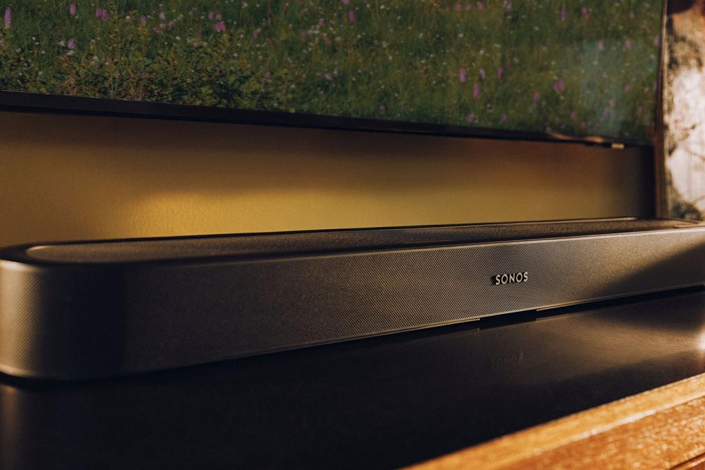 Więcej technologii w kompaktowej obudowie - Sonos Beam Ultra