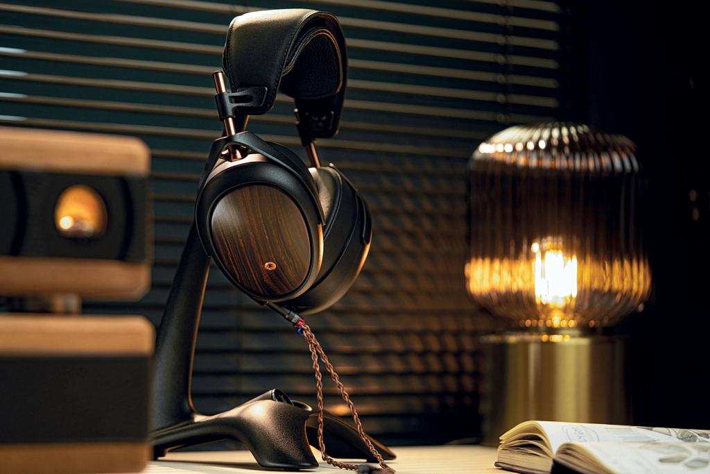 Od zuchwałego pomysłu do światowego sukcesu - Meze Audio